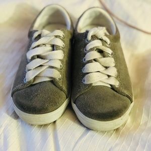 Suede grey shoes 👞 from Janie and Jack